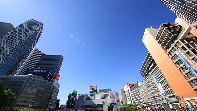 新宿西出口前景观视频素材