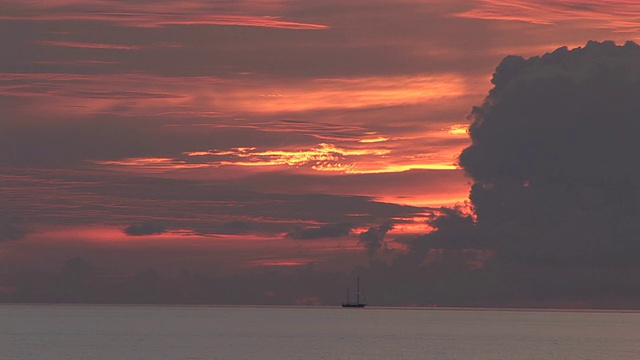 日出雷暴海洋- Fort Lauderdale，佛罗里达视频素材