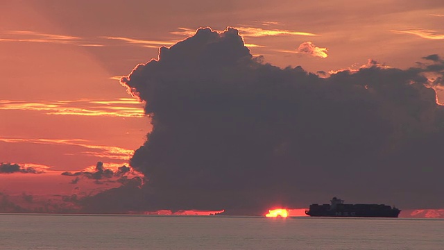 日出雷暴海洋- Fort Lauderdale，佛罗里达视频素材