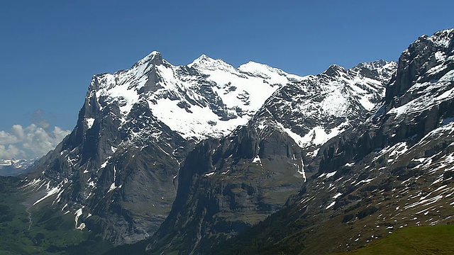 瑞士伯恩斯高地，克莱恩·谢德格到Wetterhorn / Grindelwald的WS视图视频素材