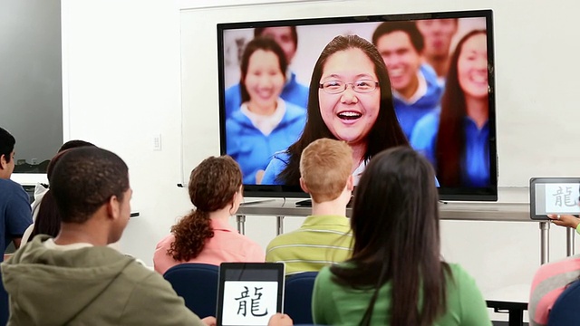 WS DS学生小组与中国/美国弗吉尼亚州里士满学校进行视频会议视频素材