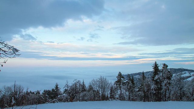 高清延时:薄雾雪景视频素材