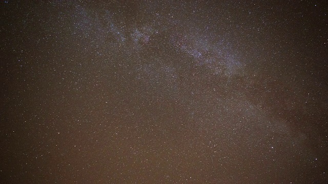 圣雷米·德·普罗旺斯上空的星星视频素材