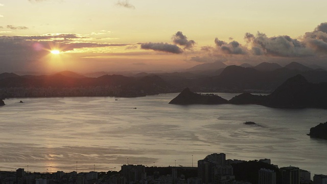 夕阳西下的巴西，里约热内卢视频素材