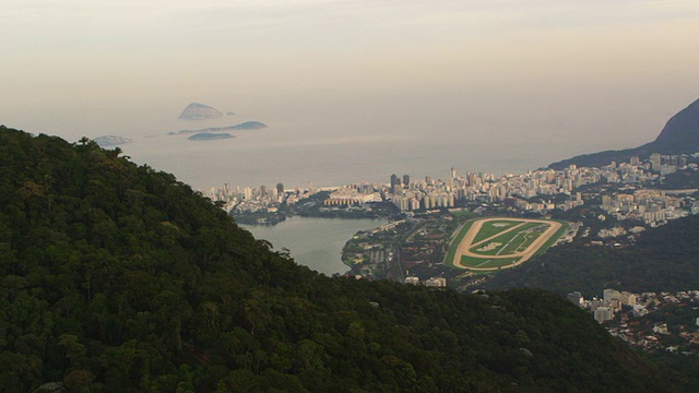 跟踪盘式拍摄的里约热内卢de Janeiro，巴西视频素材