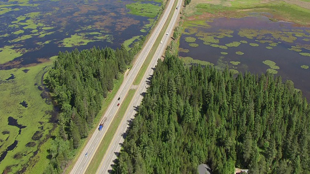 美国爱达荷州WS AERIAL HA 90号州际公路到公路景观视频素材