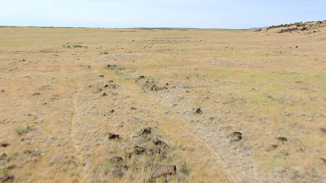 美国爱达荷州沙漠CU AERIAL LA Oregon Trail视频素材