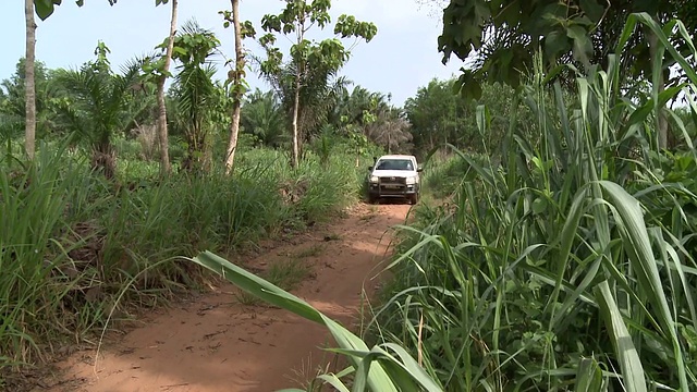 Benin_Afrika_Jeep_countryroad骑摩托车视频下载