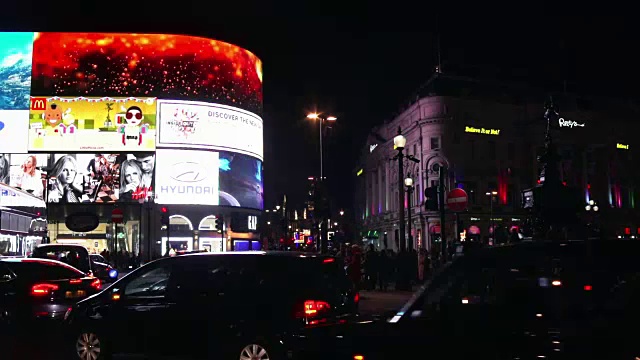 伦敦皮卡迪利广场的夜景视频素材