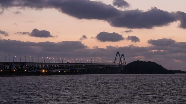 韩国仁川永宗大桥夜景拍摄MS T/L视频素材