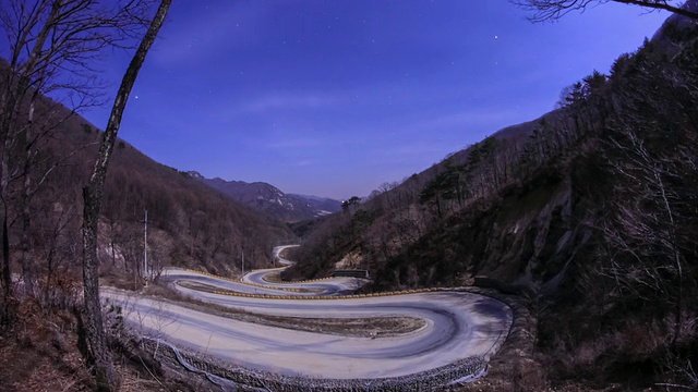 韩国庆祥北道Mungyeong yeowomook垭口夜间WS T/L视频素材