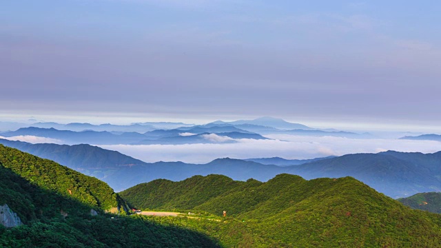 云海在吉日三国家山公园视频素材