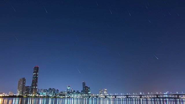 荣道商务区夜景63栋视频素材