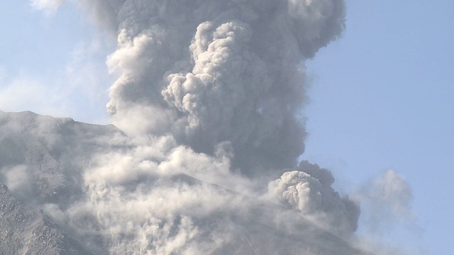 樱岛火山爆发视频素材