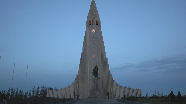 Hallgrímskirkja Church，雷克雅未克，冰岛视频素材