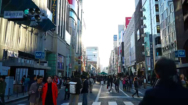 时光流逝:日本东京的银座地区视频素材