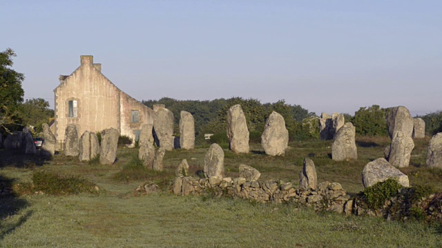 Carnac 的巨石竖石排列视频素材