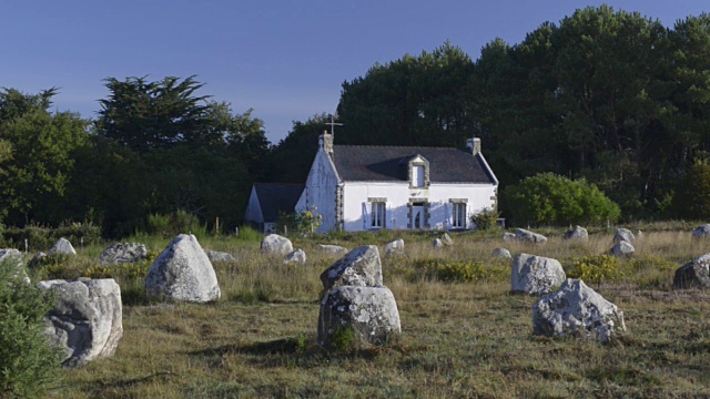 Carnac 的巨石竖石排列视频素材