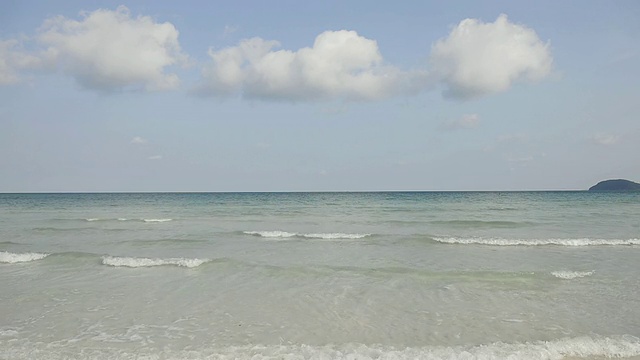 在越南越南越南海岸的Sao beach / Sao上海浪的景象视频素材