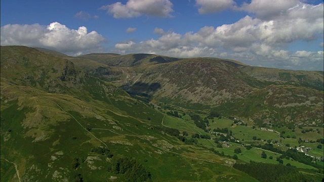 英国- Grisedale和Glenridding -鸟瞰图视频素材