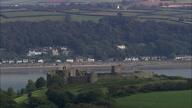 Llanstefan城堡-鸟瞰图-威尔士，Carmarthenshire，英国视频素材