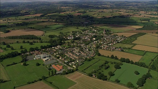 威布利村-鸟瞰图-英格兰，赫里福德郡，威布利，英国视频素材