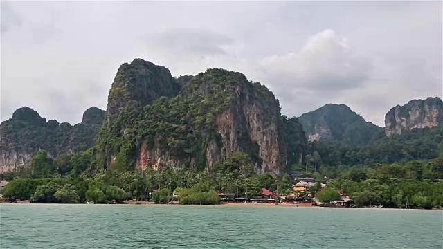 泰国南部甲米的莱利海滩周围美丽的风景视频素材