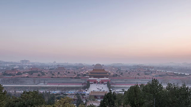 T/L紫禁城俯瞰白天到夜晚/中国北京视频素材