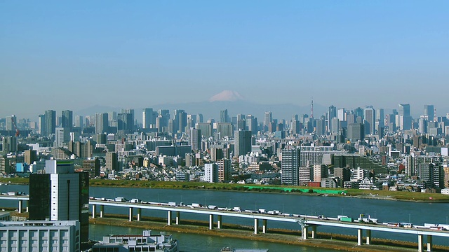 日本东京的富士山和摩天大楼视频素材