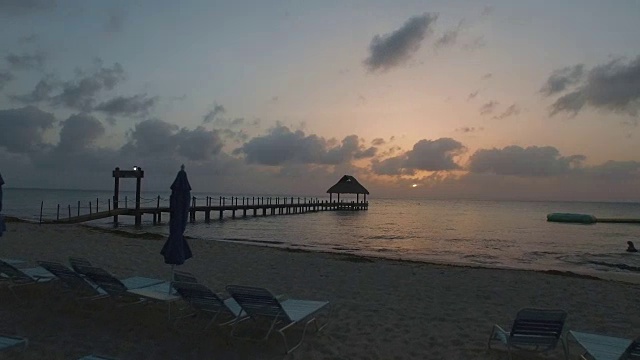 高角度拍摄的海滩和海景视频素材