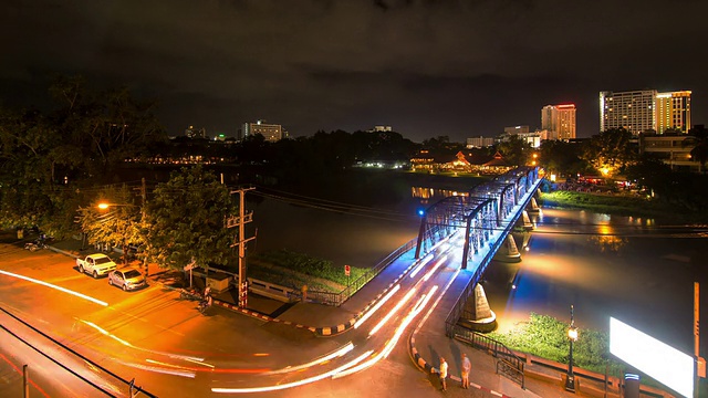 泰国清迈铁桥夜景视频素材