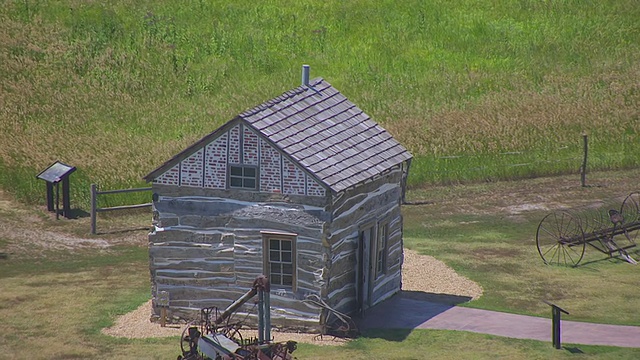 图为美国内布拉斯加州Homestead国家纪念碑帕默埃帕德小屋视频素材