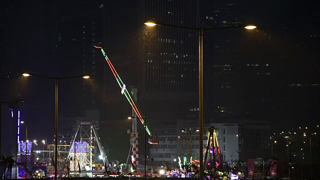 高清实时视频，香港城市的夜晚在下雨视频素材