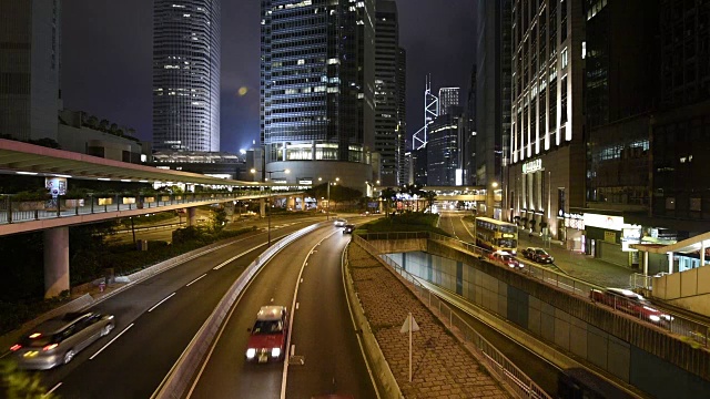 高清实时视频，香港城市夜景，穿梭交通视频素材