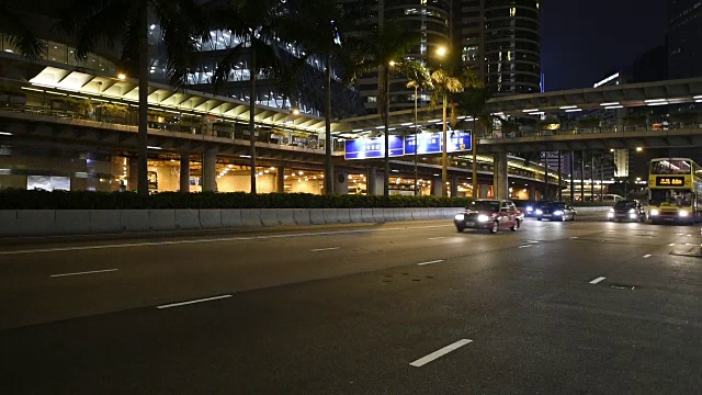 高清实时视频，香港城市夜景，穿梭交通视频素材