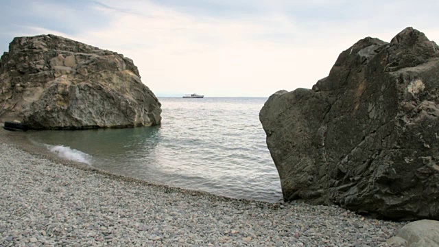 岩石海滩视频素材