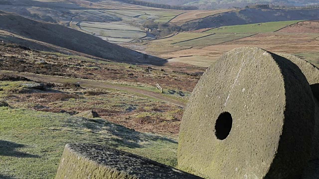 Stanage Edge Millstones，德比郡，英国，欧洲视频素材