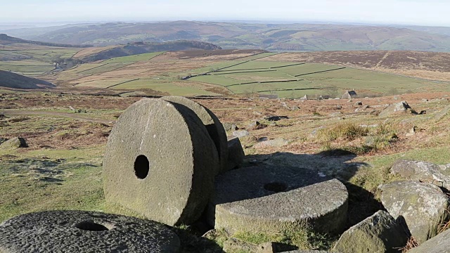 Stanage Edge Millstones，德比郡，英国，欧洲视频素材