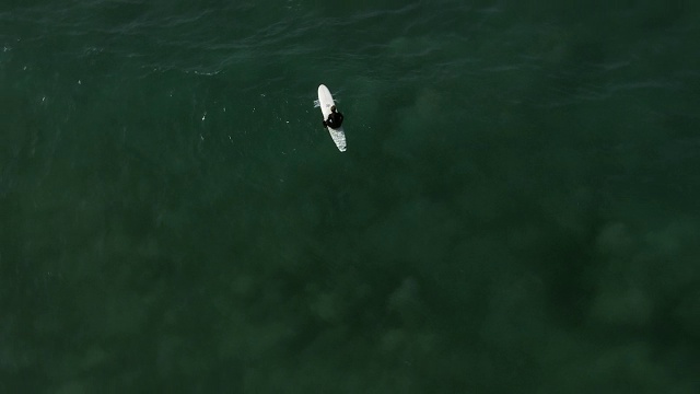 空中冲浪视频素材