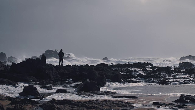 沿海走视频下载