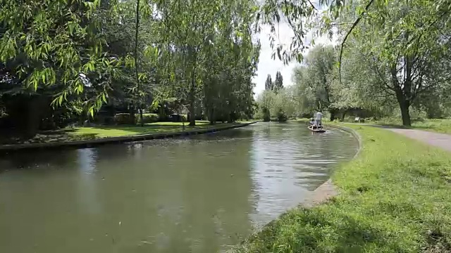 剑河上的船，剑桥，剑桥郡，英格兰，英国，欧洲视频素材