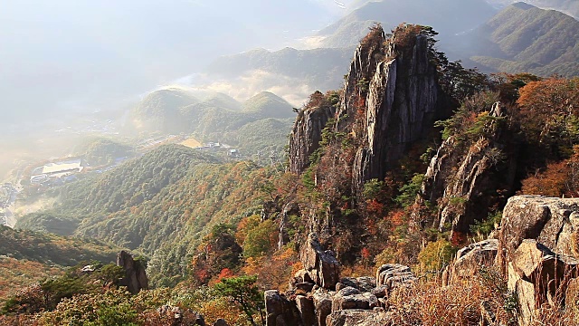 秋天的大墩山景视频素材