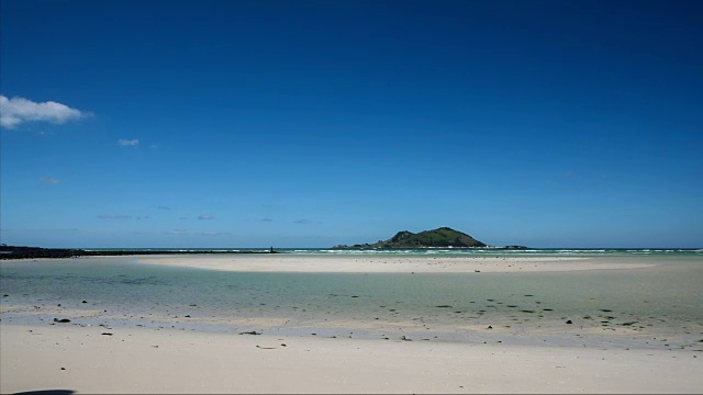 比阳渡岛的海普宰海滩海景视频素材