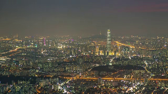 乐天世界大厦地区(首尔地标)的夜景视频素材