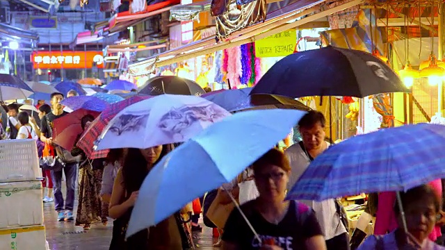 香港夜晚的街道视频素材