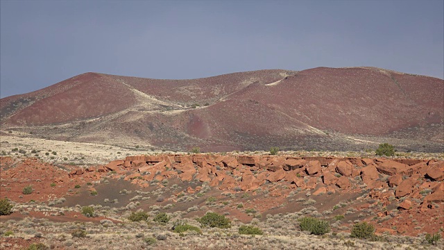 乌帕特基国家纪念碑的唐尼火山口视频素材