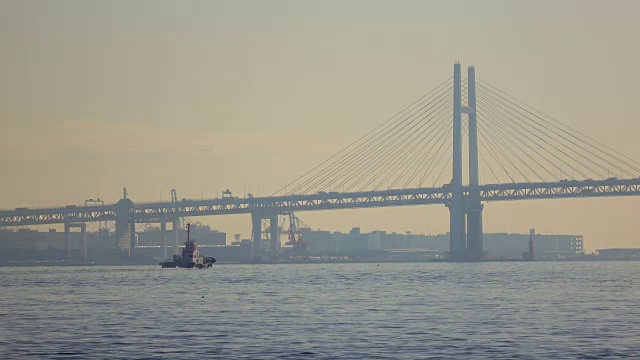 早上的横滨海湾大桥视频素材