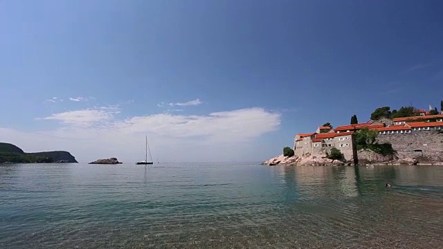 圣斯蒂芬完美的海滩景色，海浪视频素材