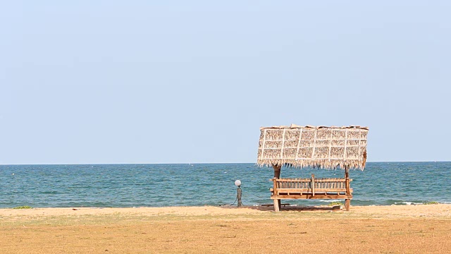 海滩上的小屋视频素材