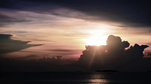 深海日落视频素材